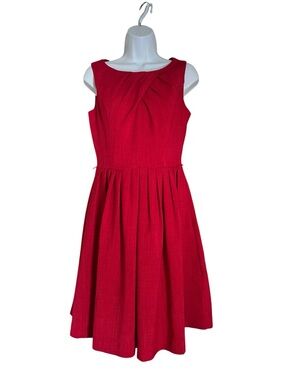 Alan Tracy red midi pleaded skater dress with sleeveless design, size small.